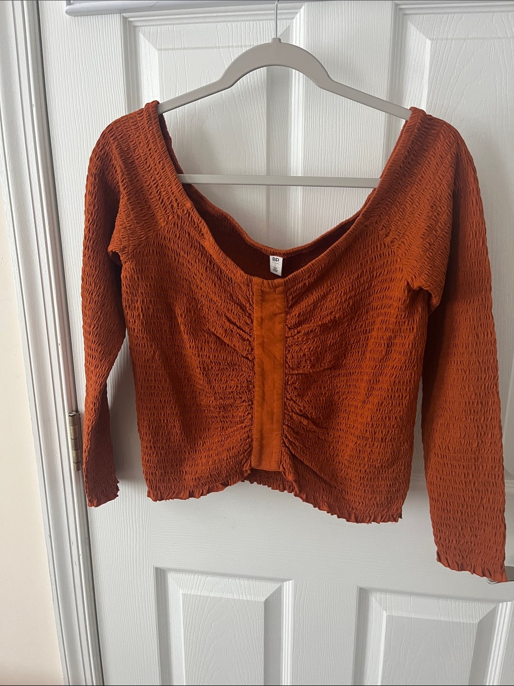 bp Rust Textured Long-Sleeve Ruched Front Top